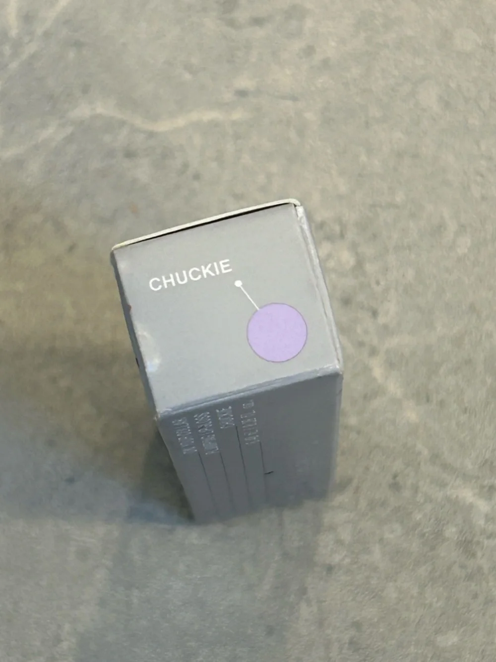 NEW R.E.M BEAUTY ON YOUR COLLAR PLUMPING LIP GLOSS - CHUCKIE